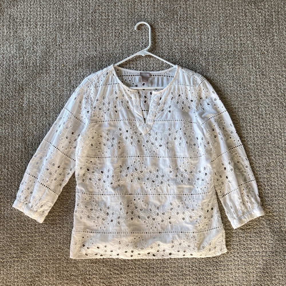 CHICO’S cotton eyelet blouse tunic Size 1. (8) white